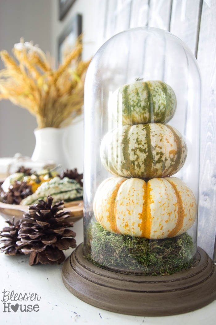 10 Items to Always Buy at Thrift Stores | unigumushane.com - Lots of great, inexpensive home decor ideas from the thrift store!