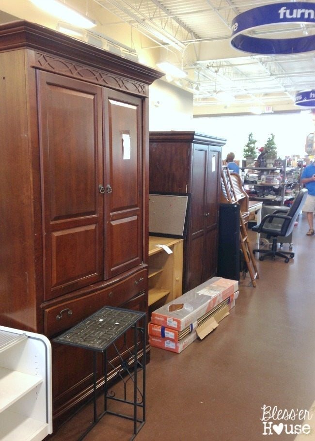 12 Goodwill Shopping Secrets Revealed | Unigumushane -- Furniture is one of my favorite things to find and spruce up from Goodwill! There's so much potential in these cabinets, dressers, and media centers.