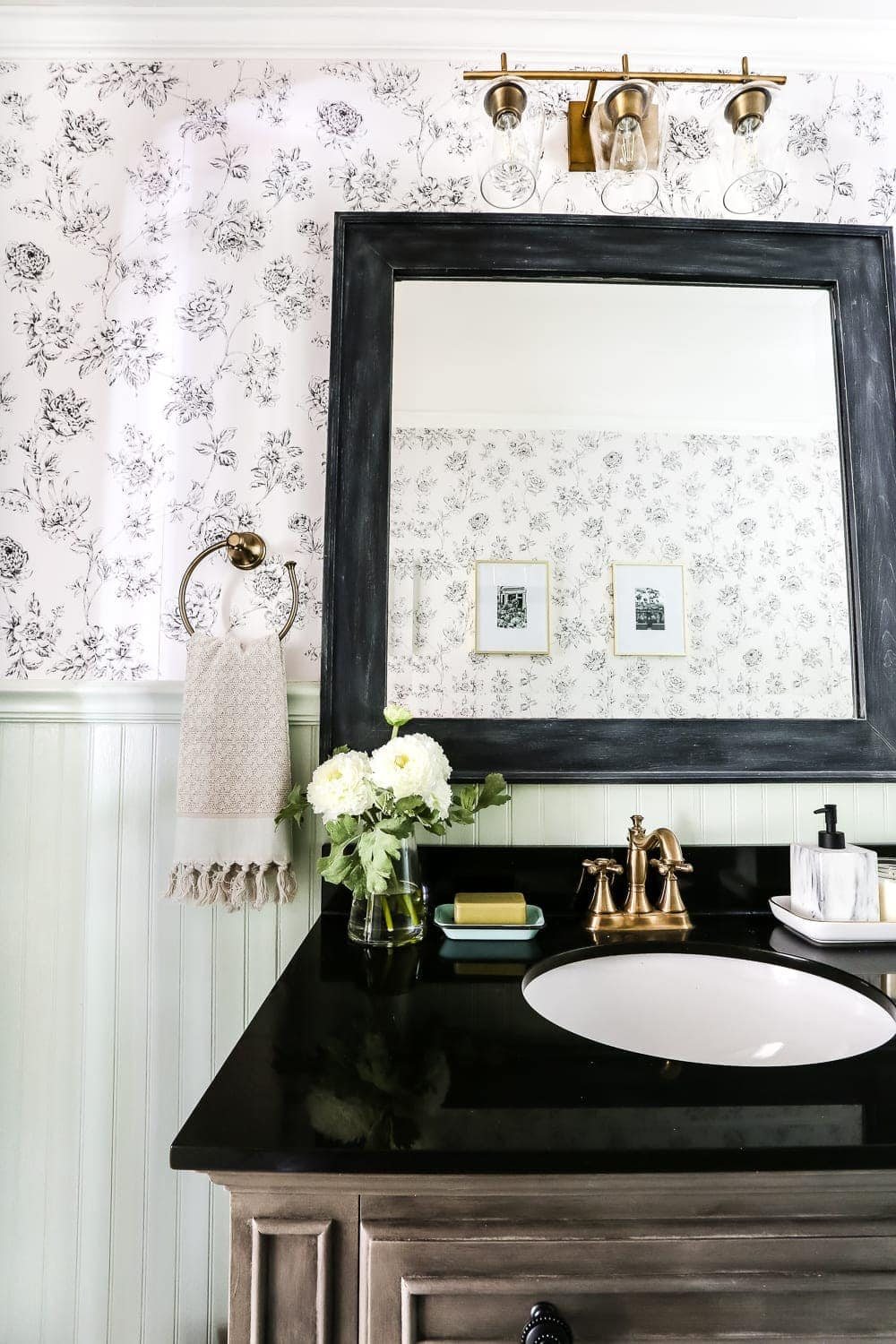 Aqua Meets Urban Powder Room Reveal | unigumushane.com - A dated powder room gets a modern meets traditional, urban meets farmhouse makeover with aquas, black and white, and antique brass.