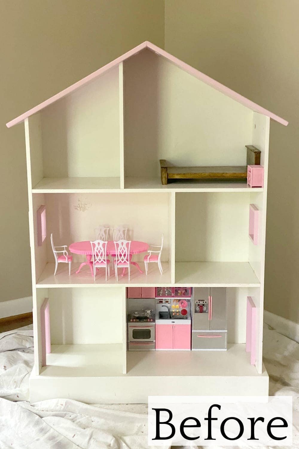 Thrifted Dollhouse Makeover | Tips and tricks for using what you already have and repurposing every day items from around the house to create a beautiful, real-looking dollhouse.