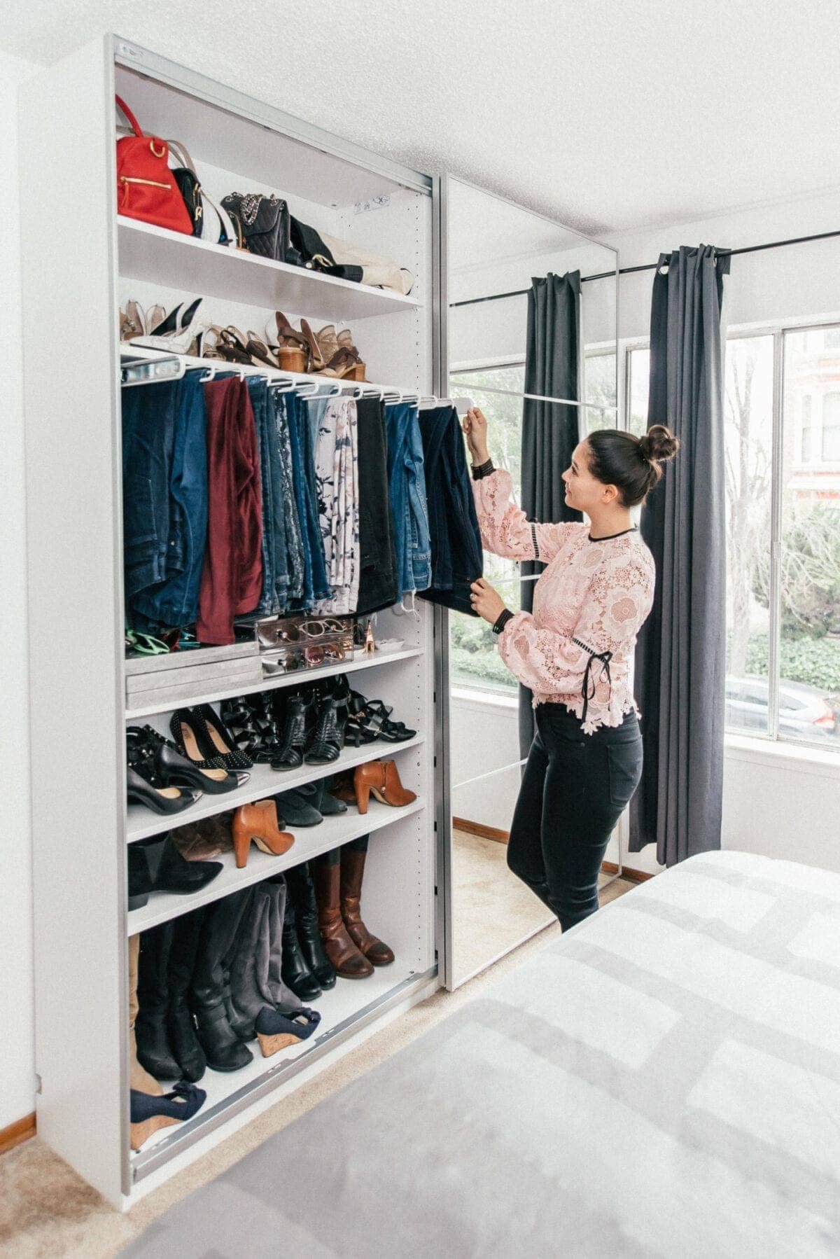 Closet with pull out pants bar and shoe storage