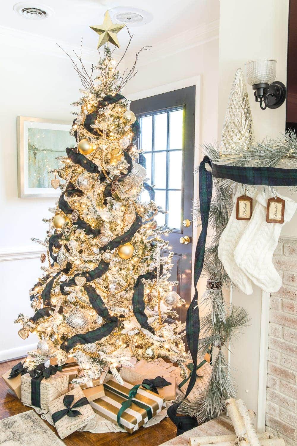DIY Christmas decorating with ribbon