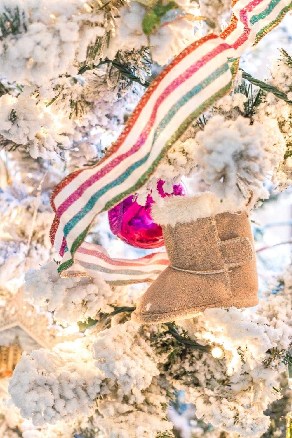 homemade ornament using baby's first shoes