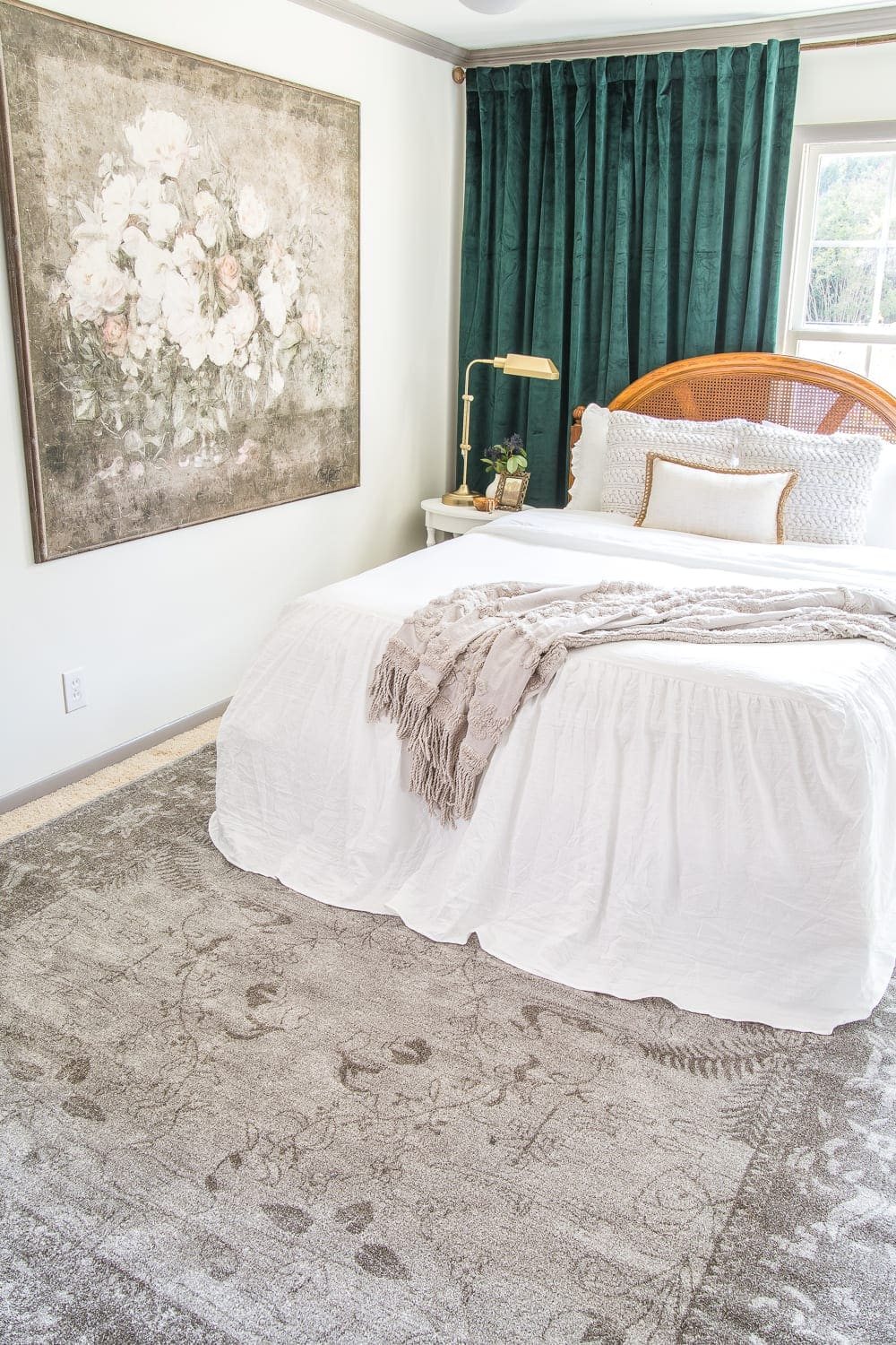 A boring guest bedroom gets a luxe, vintage chic makeover using thrifty projects, budget finds, and simple decorating tricks to maximize style and space. #guestbedroom #bedroominspiration #bedroomdecor