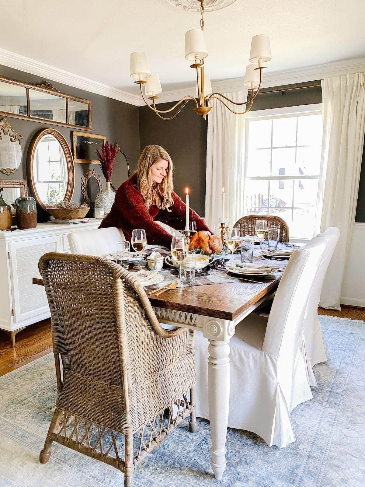 Thanksgiving dining room