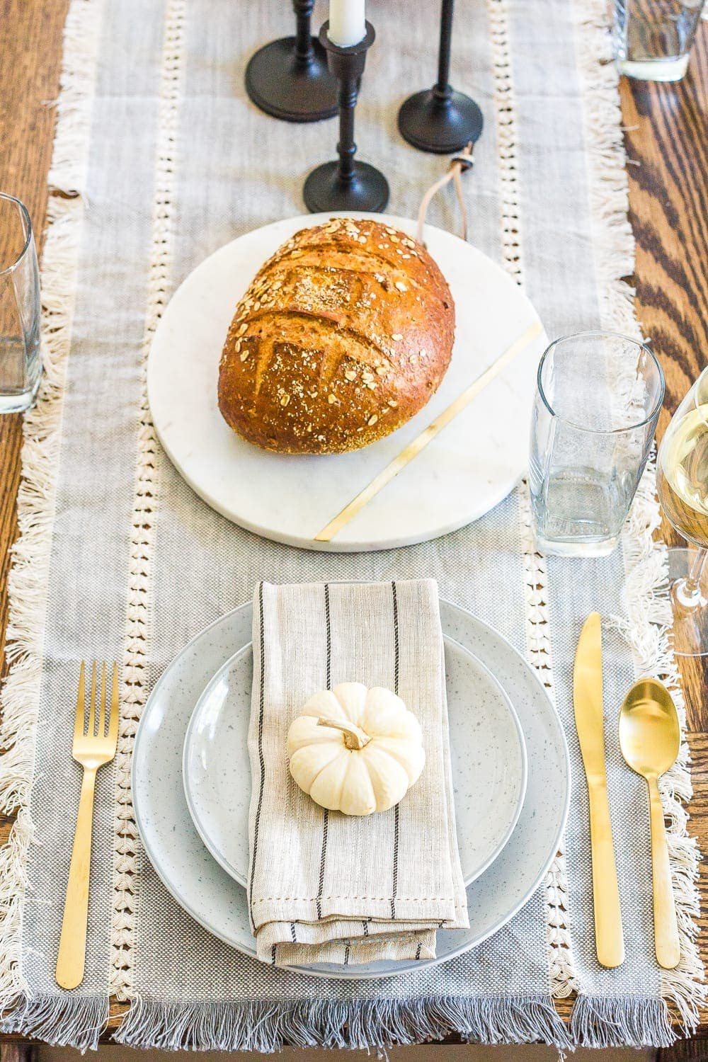 Modern meets traditional fall dining room set for Thanksgiving