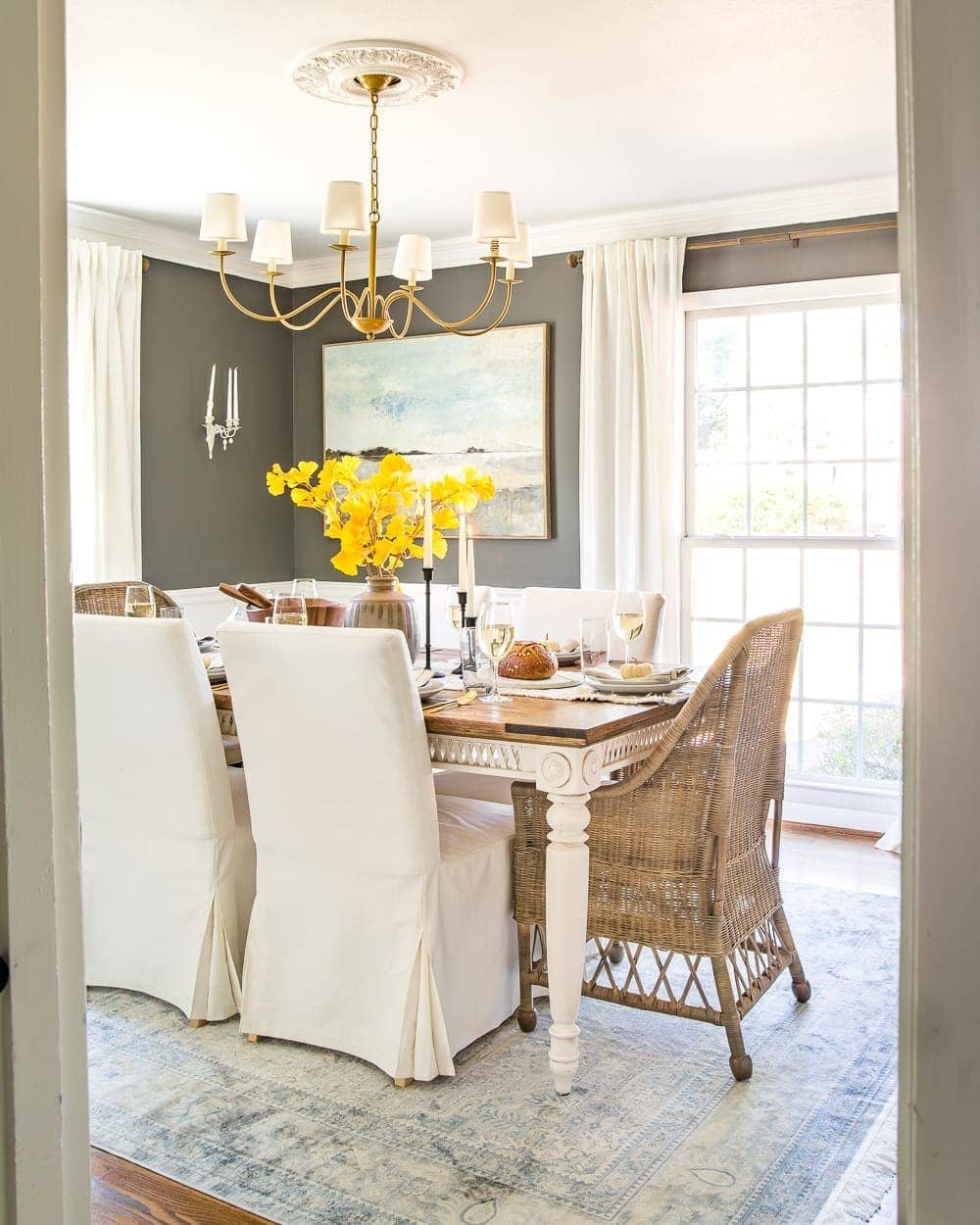 Modern meets traditional fall dining room set for Thanksgiving