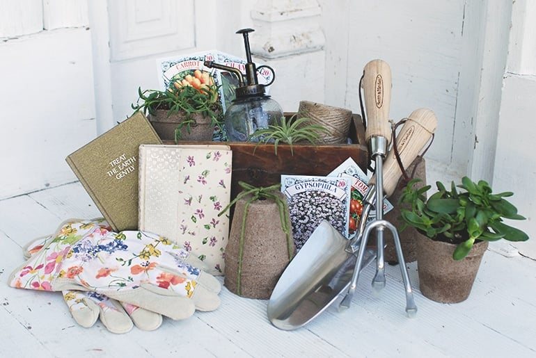 gardening gift basket