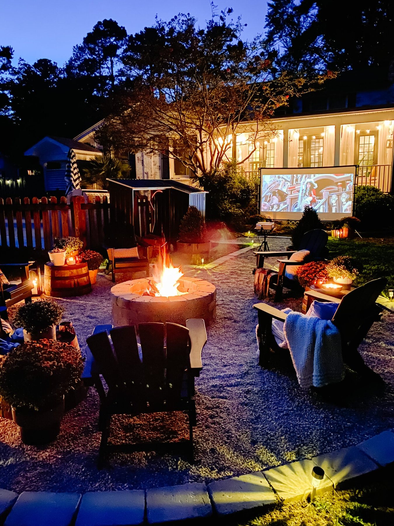backyard fire pit ideas - outdoor movie theater