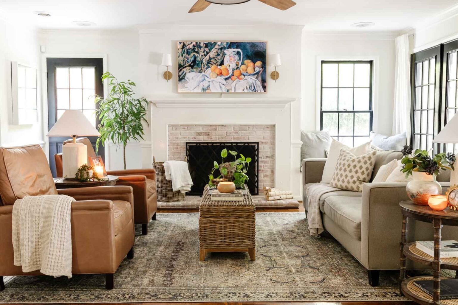 Benjamin Moore Swiss Coffee