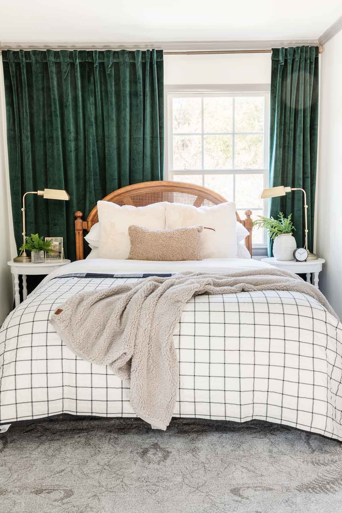 3 inexpensive Christmas bedding combinations perfect for making bedrooms feel warm and cozy during the cold winter months.