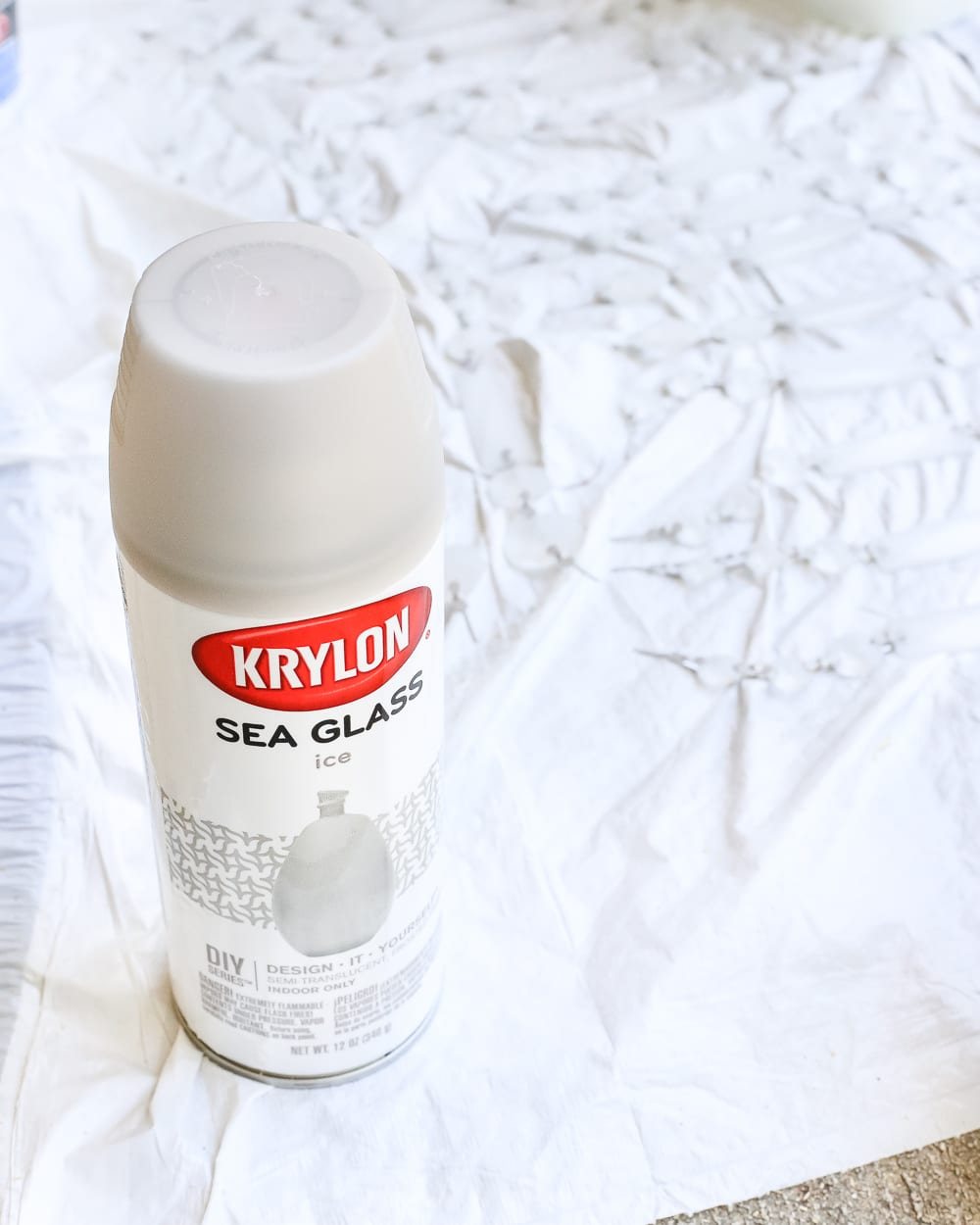 Semi-DIY Antique Gold Frosted Crystal Light Fixture | unigumushane.com - A quick and simple tutorial for how to makeover a light fixture for an antique gold frosted crystal effect with a high-end designer look at half the price.