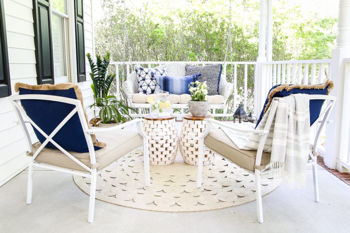 The Secret to Arranging a Versatile Outdoor Space | unigumushane.com - 1 trick for arranging a versatile outdoor space to get the most function out of a small porch, plus decorating ideas to make it inviting with TJ Maxx. #sponsored