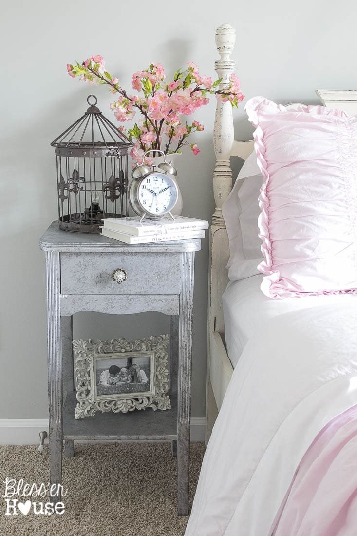 Ballerina Girl Bedroom Makeover Reveal | Unigumushane - Such a sweet space on a budget!