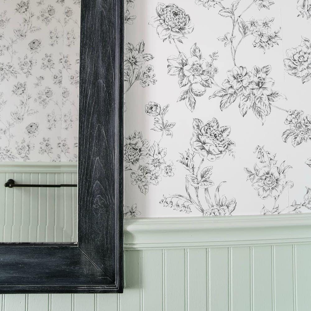 Beginner’s Guide to Hanging Wallpaper