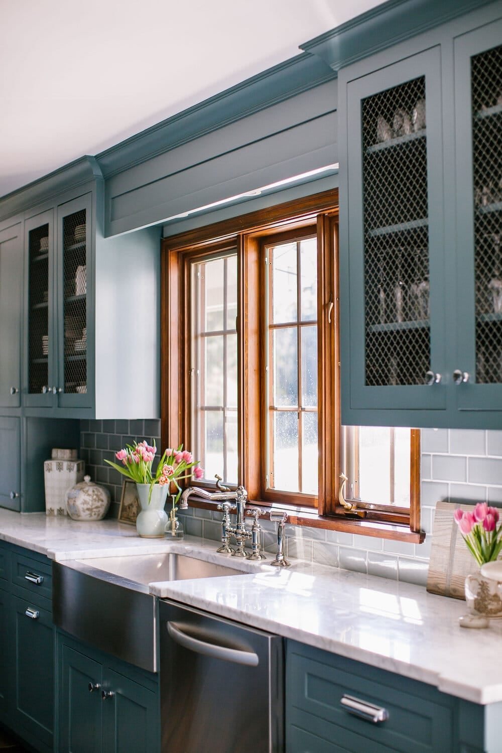 Best Teal Paint Colors to Try and Why It’s Trending