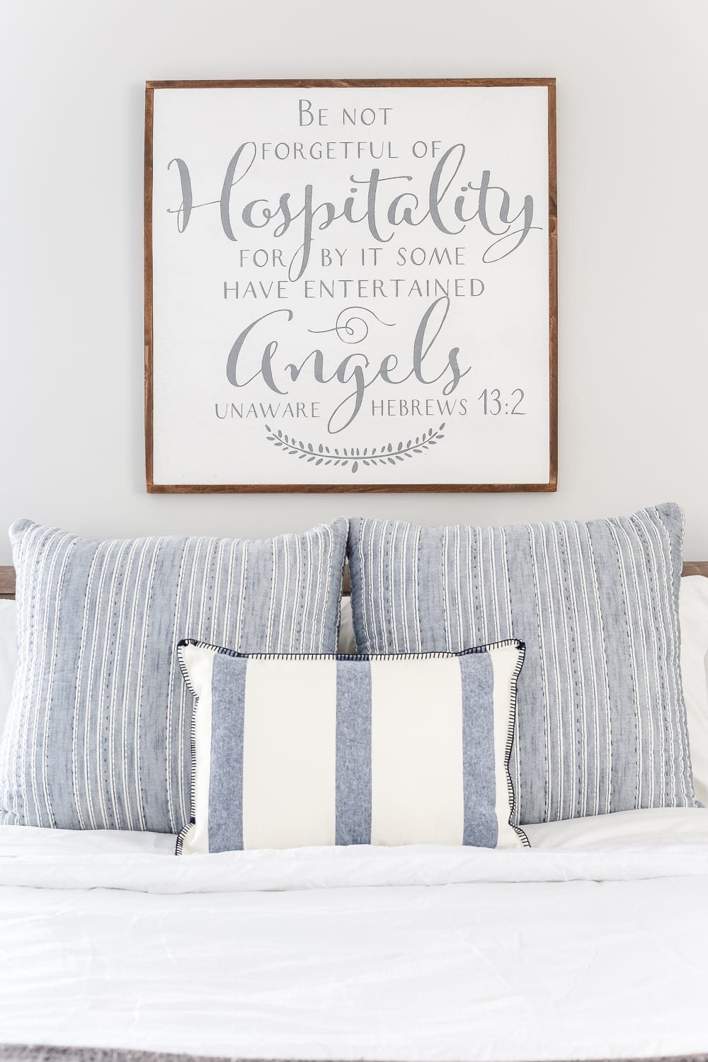 Painted Weathered Wood Bed Makeover | unigumushane.com - A thrifted bed gets a painted weathered wood Restoration Hardware look with no messy furniture stripping and in 3 quick steps.