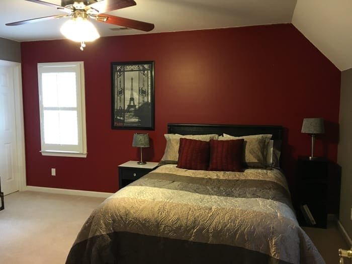 Blue Cottage Style Guest Bedroom Makeover | unigumushane.com - A dark and dated guest bedroom gets a cottage style makeover with serene shades of blue using Craigslist furniture and budget-friendly finds.