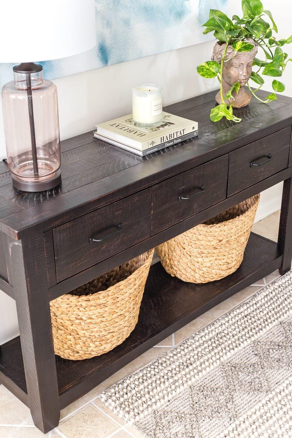 Drawers and baskets for accessible entryway storage in a breakfast nook