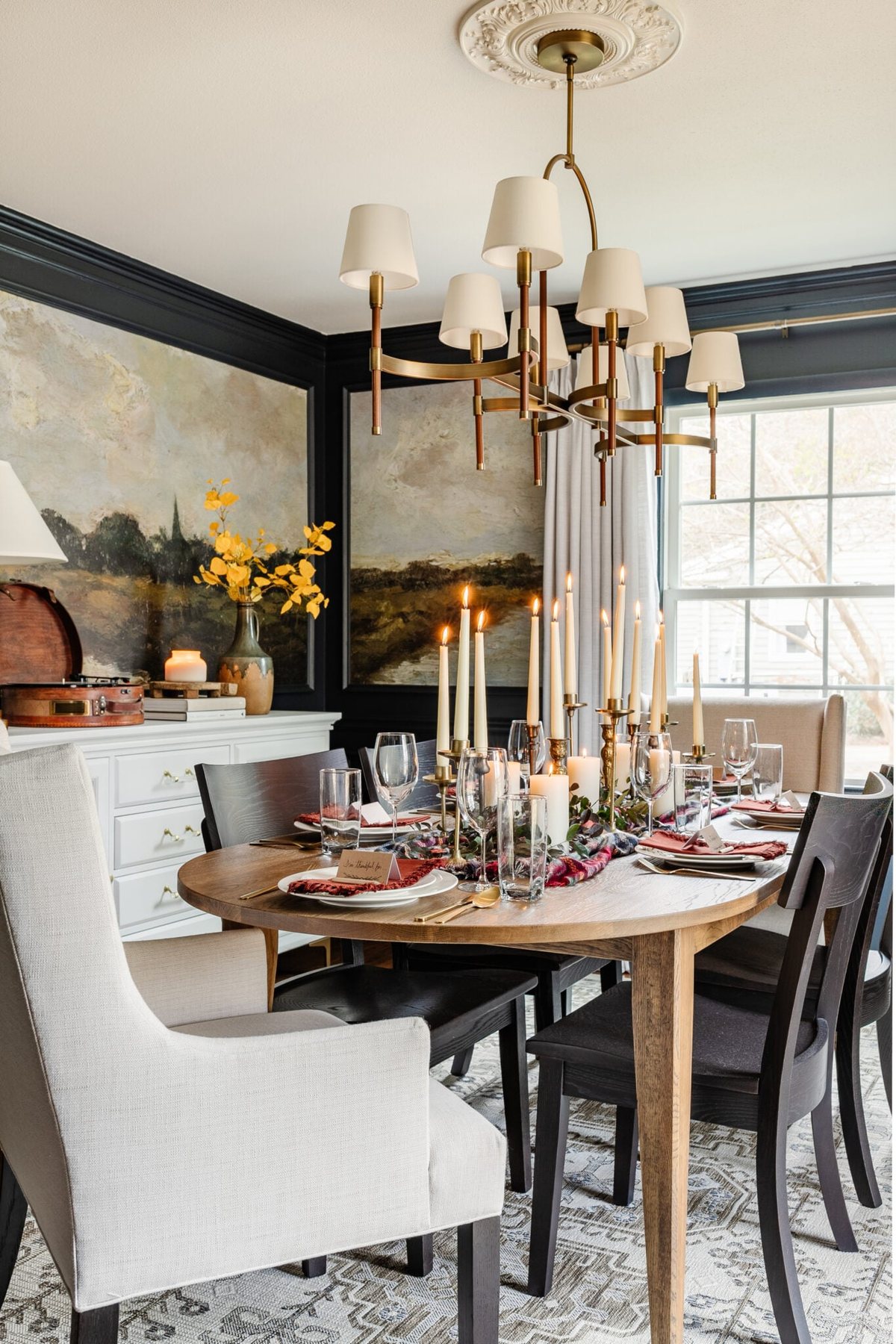 navy blue dining room with Thanksgiving decor
