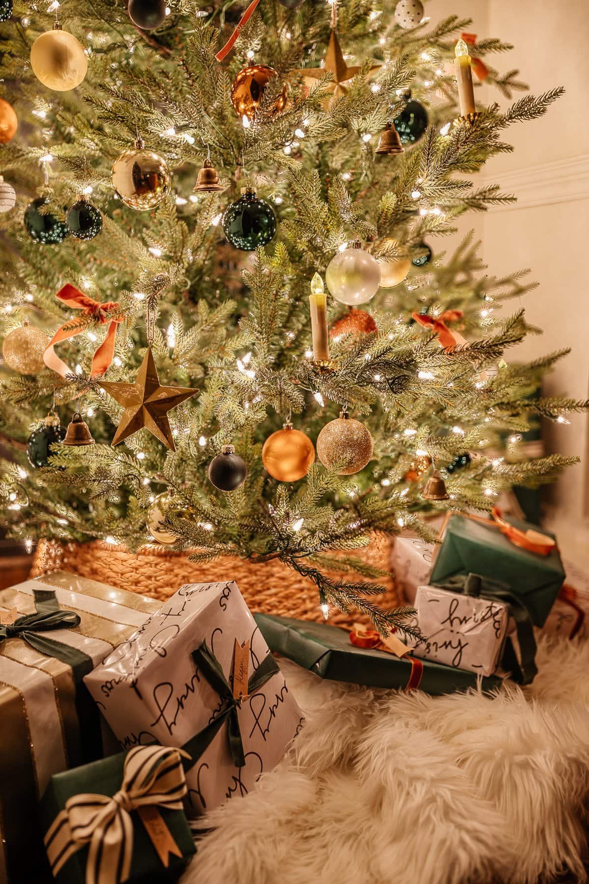 Christmas tree at night by candlelight