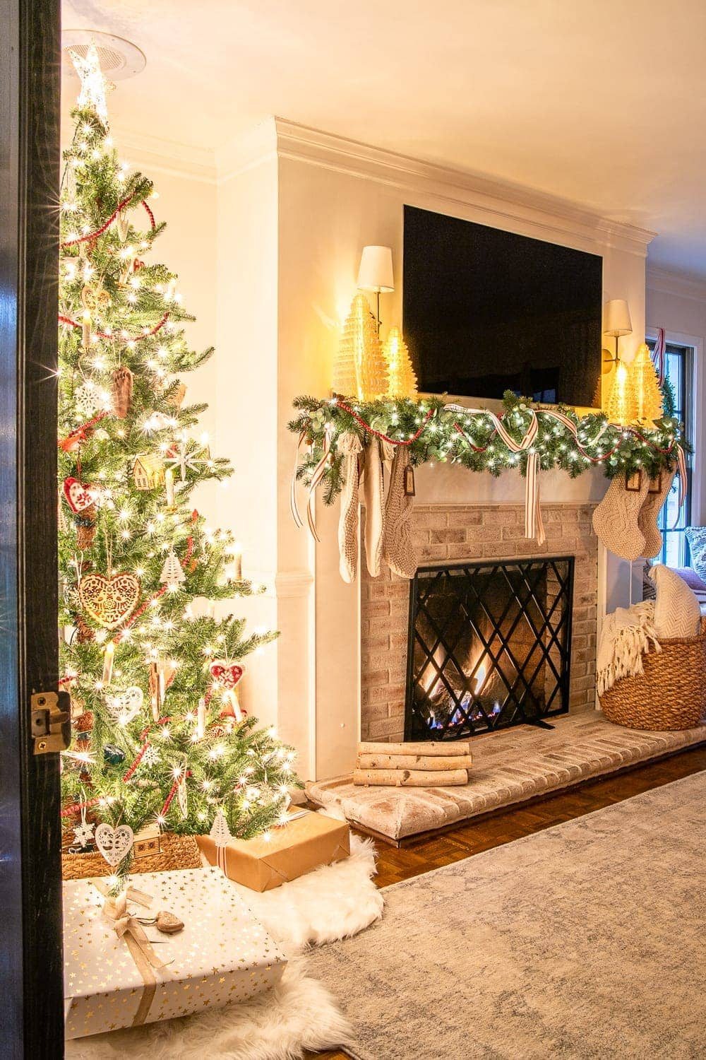 Christmas night living room