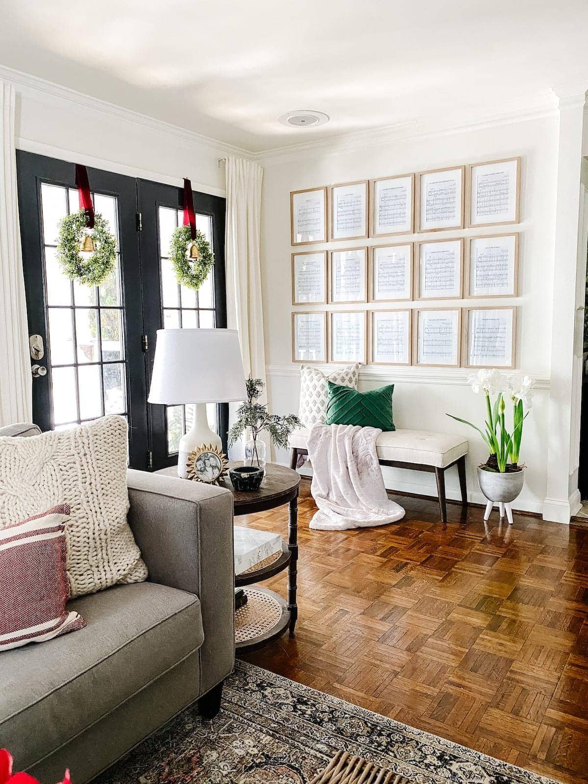Christmas wall decor idea using sheet music