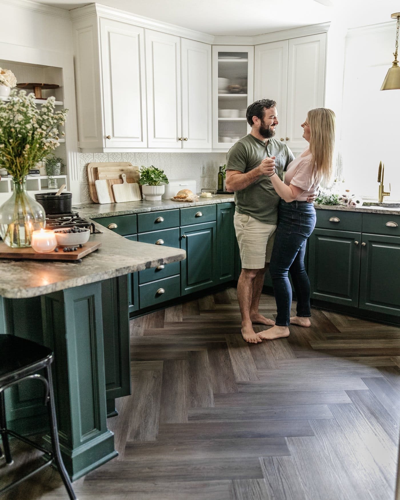 Corner Breakfast Nook and Kitchen Refresh Before and After!