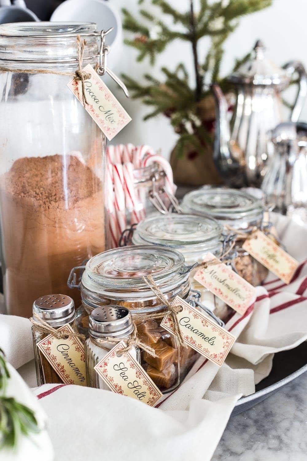 Cozy Hot Cocoa Bar & Printable Labels | unigumushane.com - A cozy hot cocoa bar vignette set up for Christmas plus a free printable label set for toppings and mix-ins. #cocoabar #Christmasdecor #Christmaskitchen #printablelabels