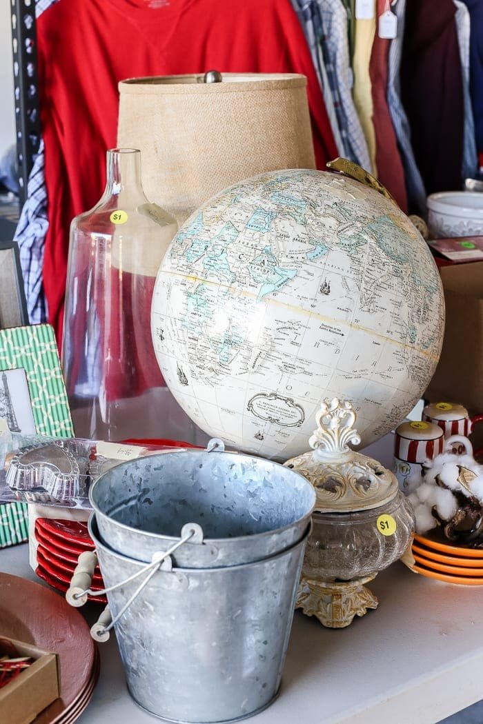 10 Garage Sale Tips: How to Host a Successful Garage Sale