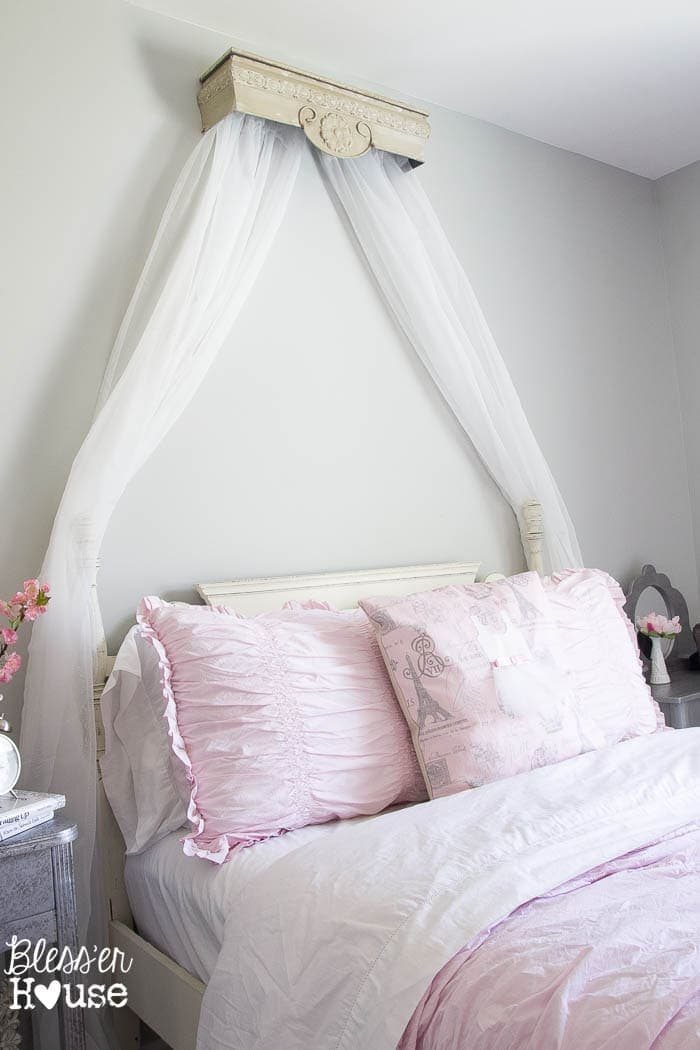 DIY Canopy from a Repurposed Shelf | Unigumushane - This version is over $400 less than the RH Baby and Child version and looks nearly identical!