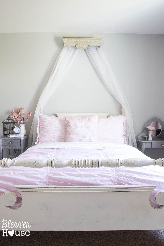 DIY Canopy from a Repurposed Shelf | Unigumushane - This version is over $400 less than the RH Baby and Child version and looks nearly identical!