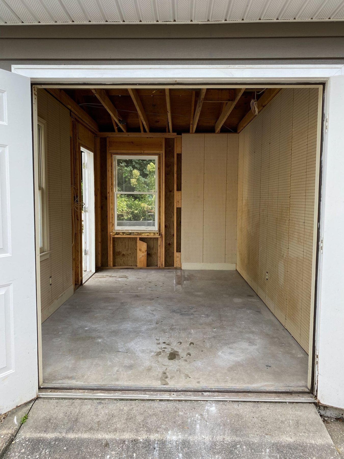 gym shed demo
