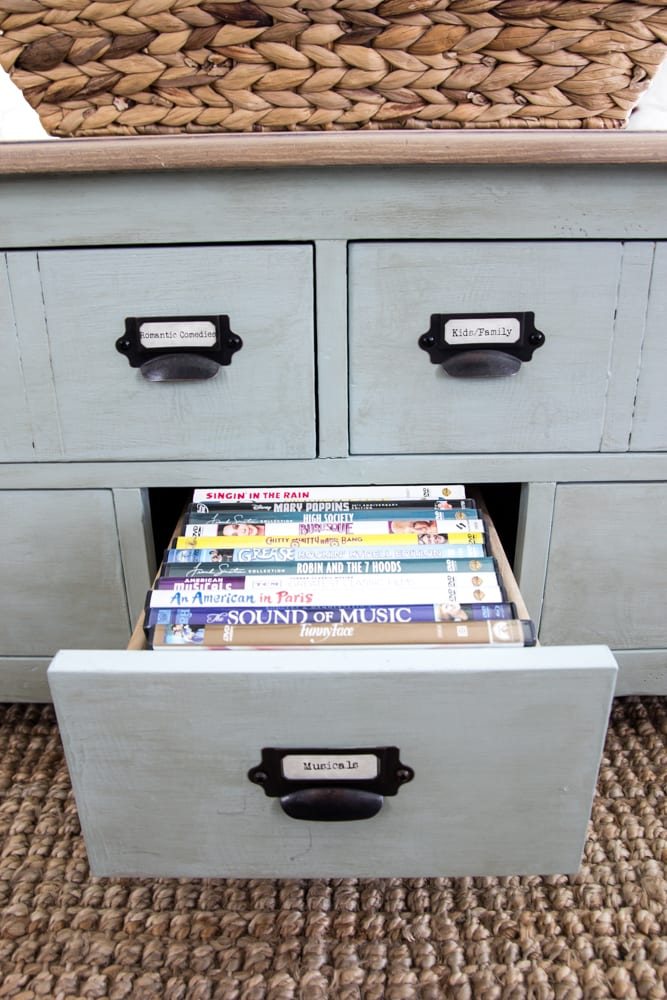 DIY Faux Planked Card Catalog Coffee Table | unigumushane.com