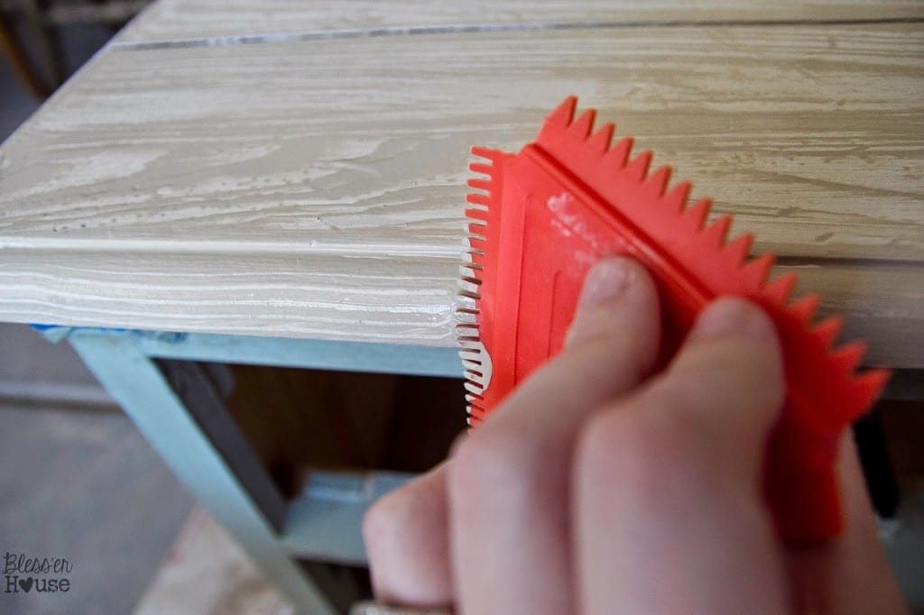 DIY Faux Planked Card Catalog Coffee Table | unigumushane.com
