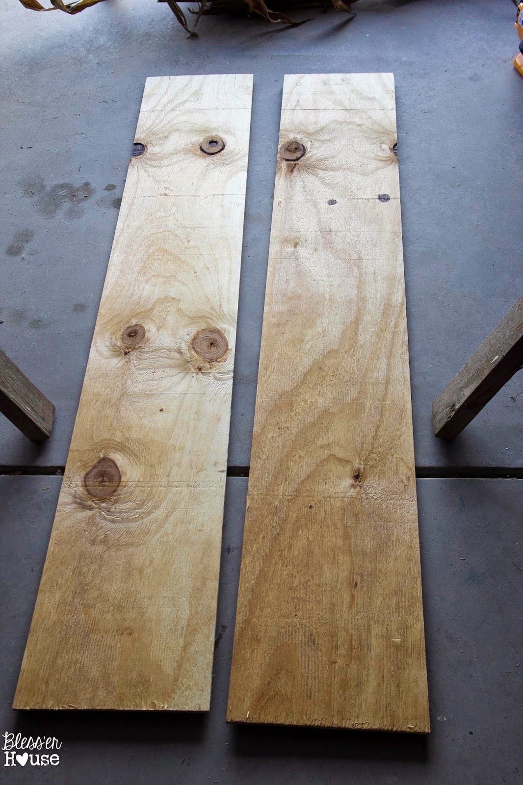 Unigumushane | DIY Halloween Sidelight Signs {and Fall Porch Reveal}