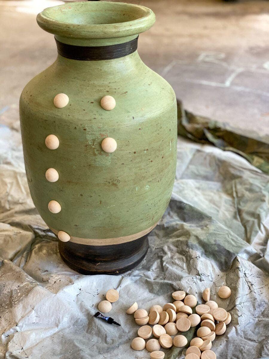 DIY Hobnail Vase | Anthropologie knock-off