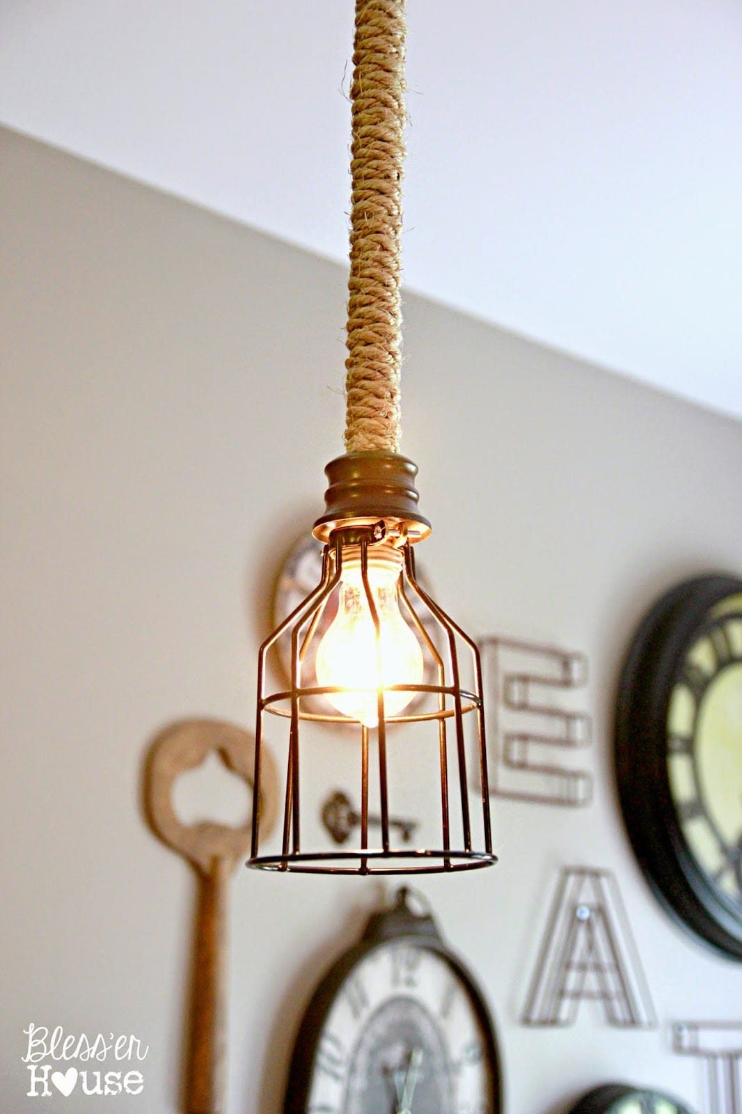 DIY Industrial Pendant Light: Unigumushane