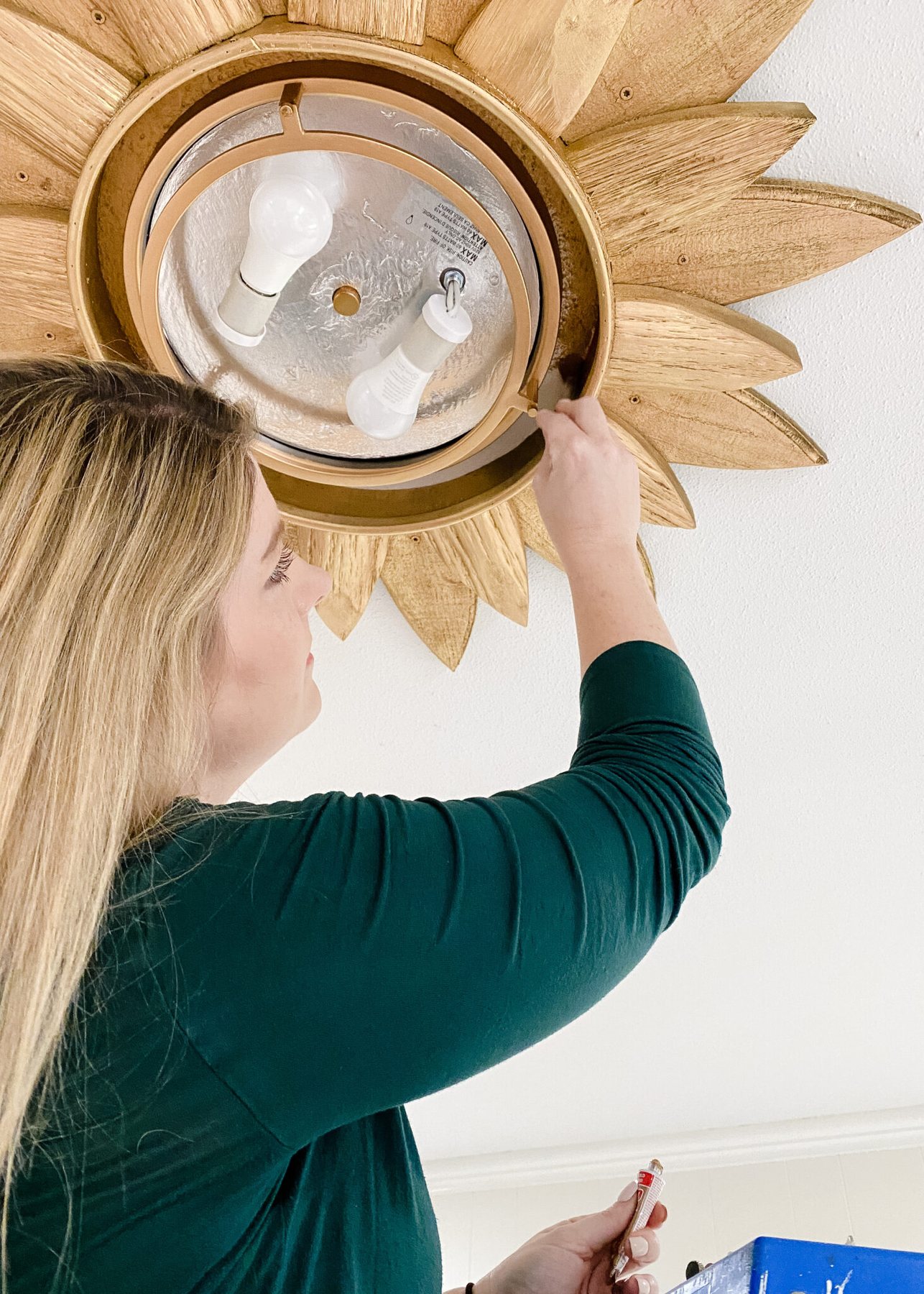 diy sunflower light fixture