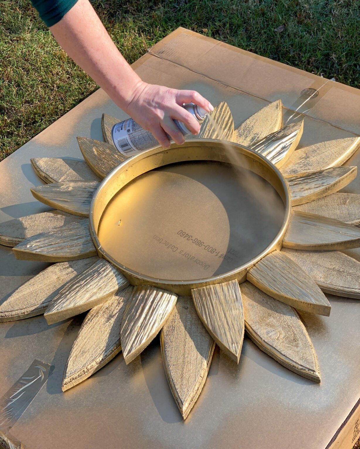 painting a sunburst mirror