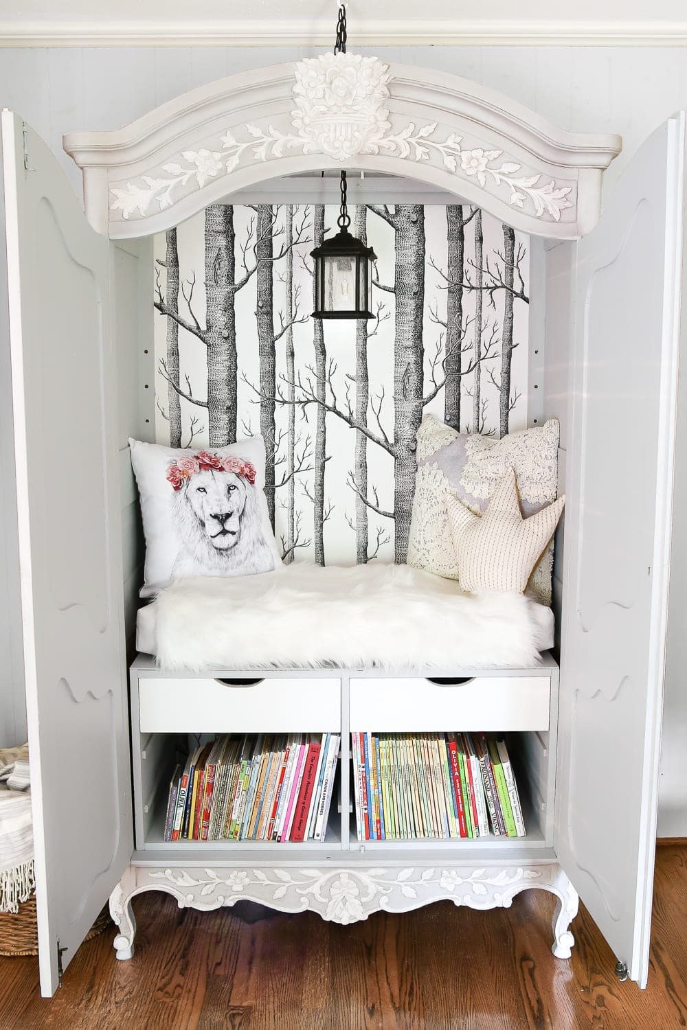 DIY Narnia Wardrobe Reading Nook | unigumushane.com - A plain, thrifted armoire gets a sweet, fairytale-like makeover as a reading nook based on the story of The Lion, the Witch, and the Wardrobe.