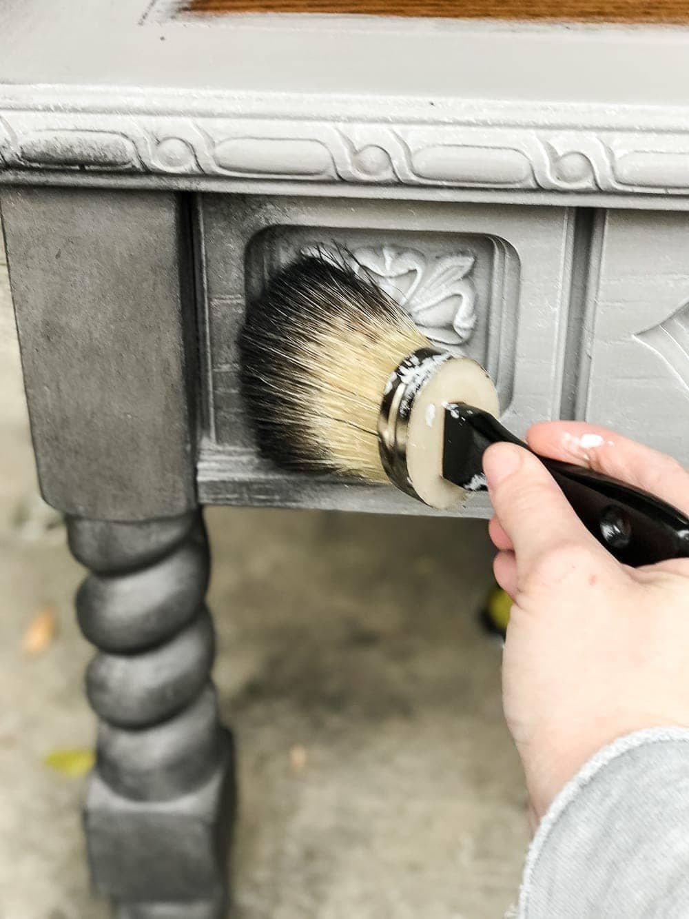 DIY Ottoman Bench from a Repurposed Thrift Store Coffee Table | unigumushane.com - How to repurpose an old coffee table into a designer-inspired ottoman bench with tips for getting a faux weathered wood look and how to tuft upholstery #furnituremakeover #ottoman #coffeetable