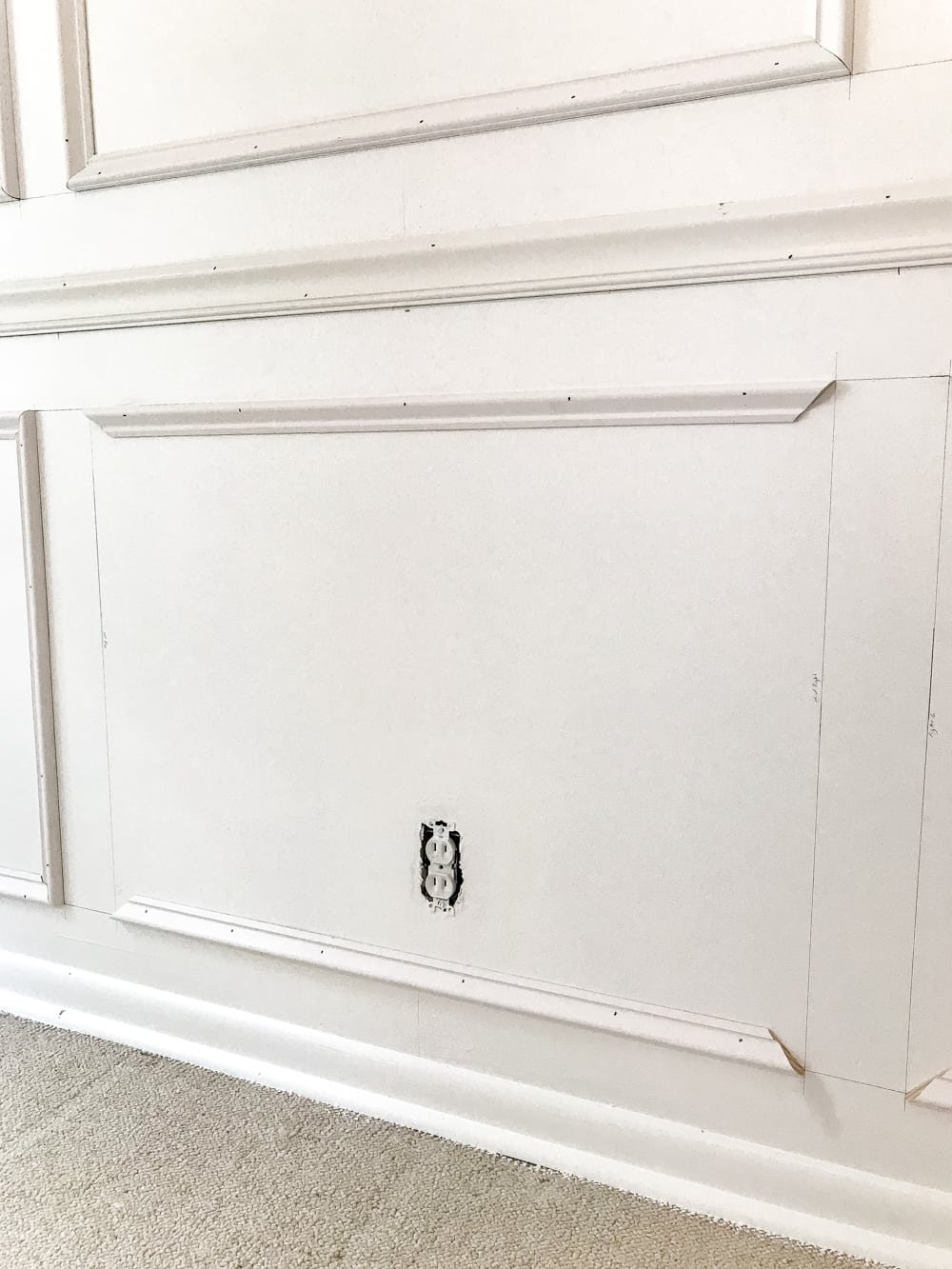 diy picture frame molding