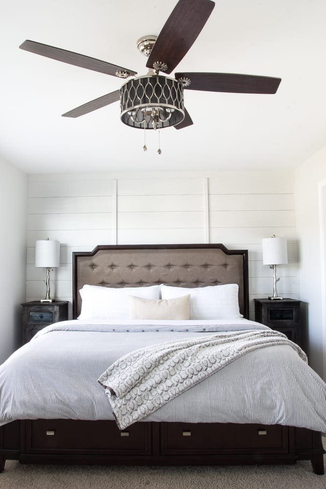 DIY Planked Board and Batten Focal Wall Reveal | unigumushane.com