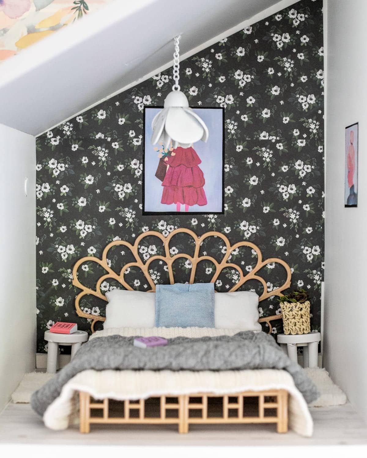 DIY Barbie dollhouse bedroom