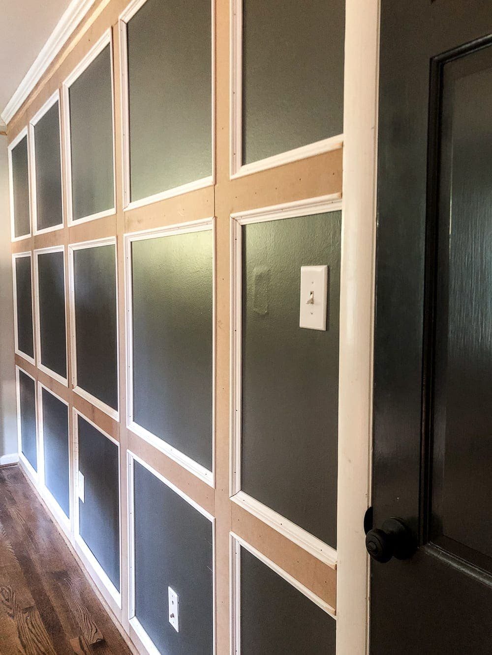 DIY Traditional Grid Molding Focal Wall