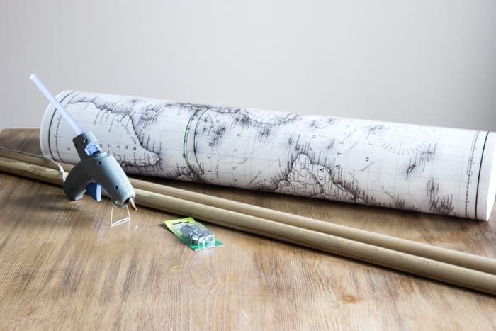 DIY Vintage Pull Down Map | unigumushane.com - Great cheap alternative to the real deal! So easy!