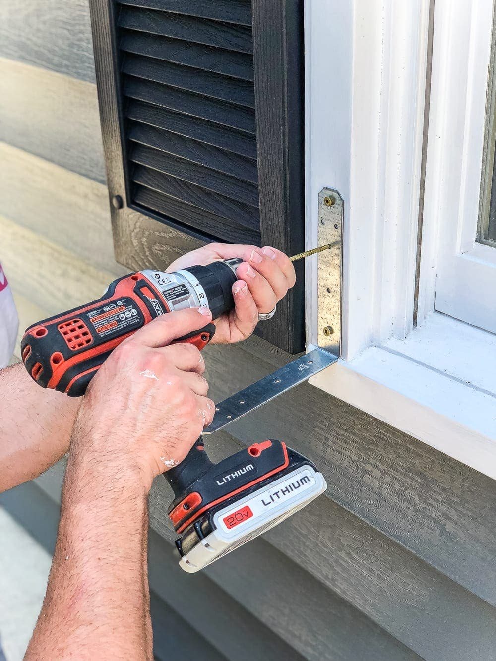 how to hang a window box with L brackets