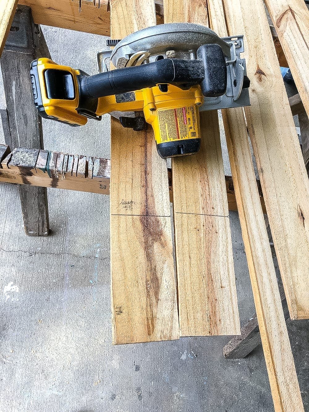 diy window box from scrap wood