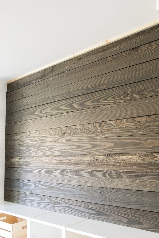 DIY Reclaimed Wood Plank Focal Wall | unigumushane.com - How to install a reclaimed wood plank focal wall in under an hour to create contrast, texture, and character in any space.
